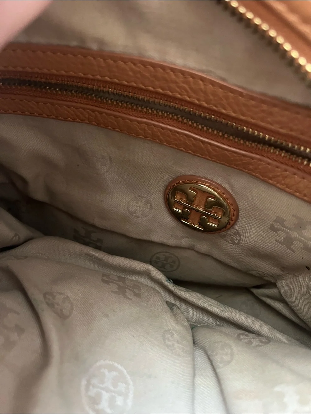 Tory Burch Tan Leather Amanda Hobo Bag